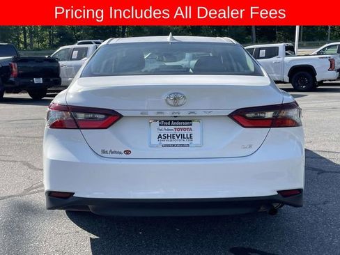 Used 2024 Toyota Camry LE w/ Convenience Package FWD image 4