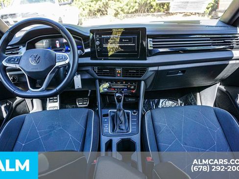 Used 2025 Volkswagen Jetta Sport FWD image 25
