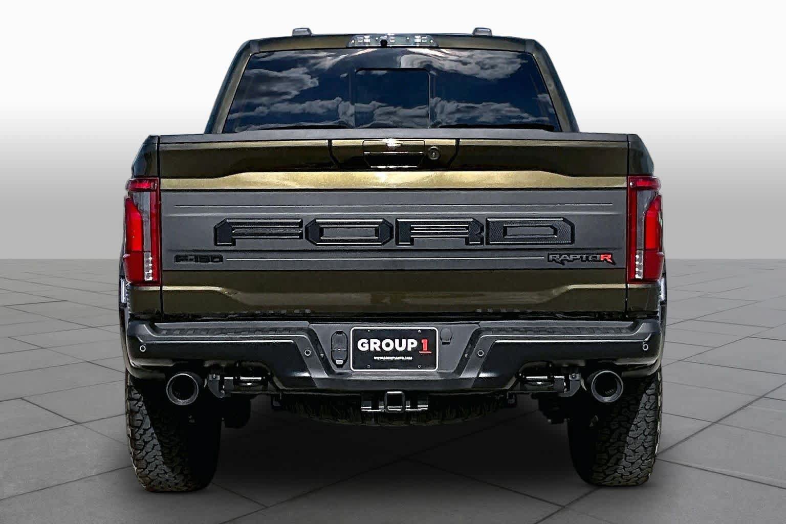 Used 2026 Ford F150 Raptor w/ Equipment Group 803A Raptor R AWD/4WD image 4