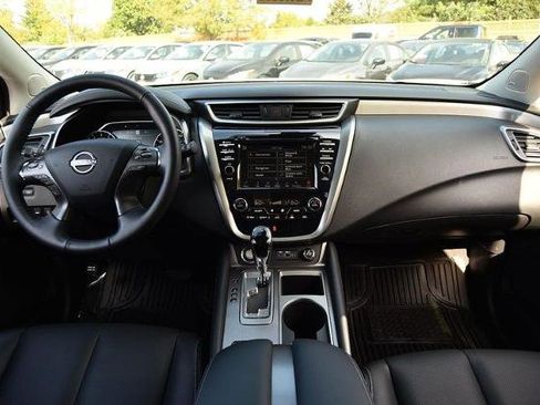 Certified 2024 Nissan Murano SL image 8