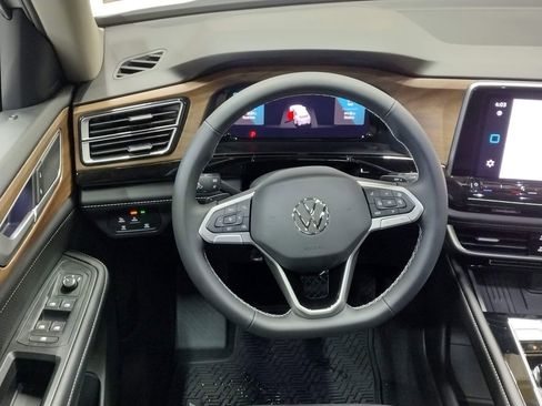 New 2026 Volkswagen Atlas SE AWD/4WD image 39