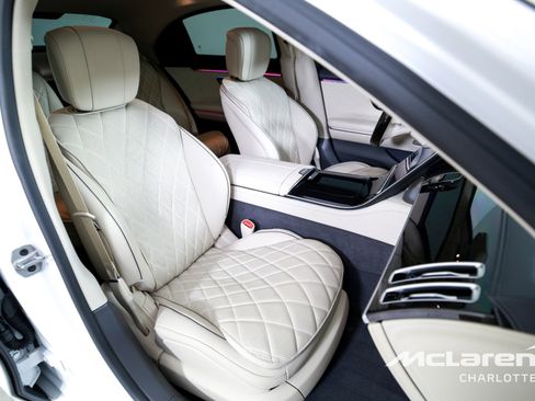 Used 2024 Mercedes-Benz S 580 4MATIC Sedan w/ AMG Line image 27