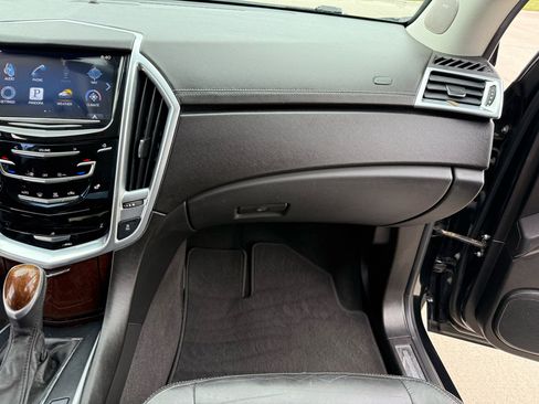 Used 2014 Cadillac SRX Performance w/ Driver Awareness Package image 31