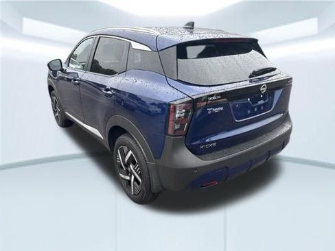 Used 2026 Nissan Kicks SV FWD image 8