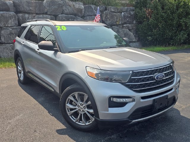 Used 2020 Ford Explorer XLT w/ Equipment Group 202A AWD/4WD image 1