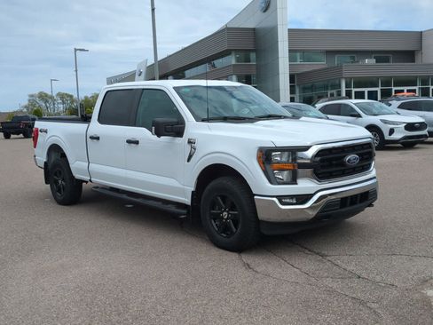 Used 2023 Ford F150 XLT w/ Trailer Tow Package AWD/4WD image 2