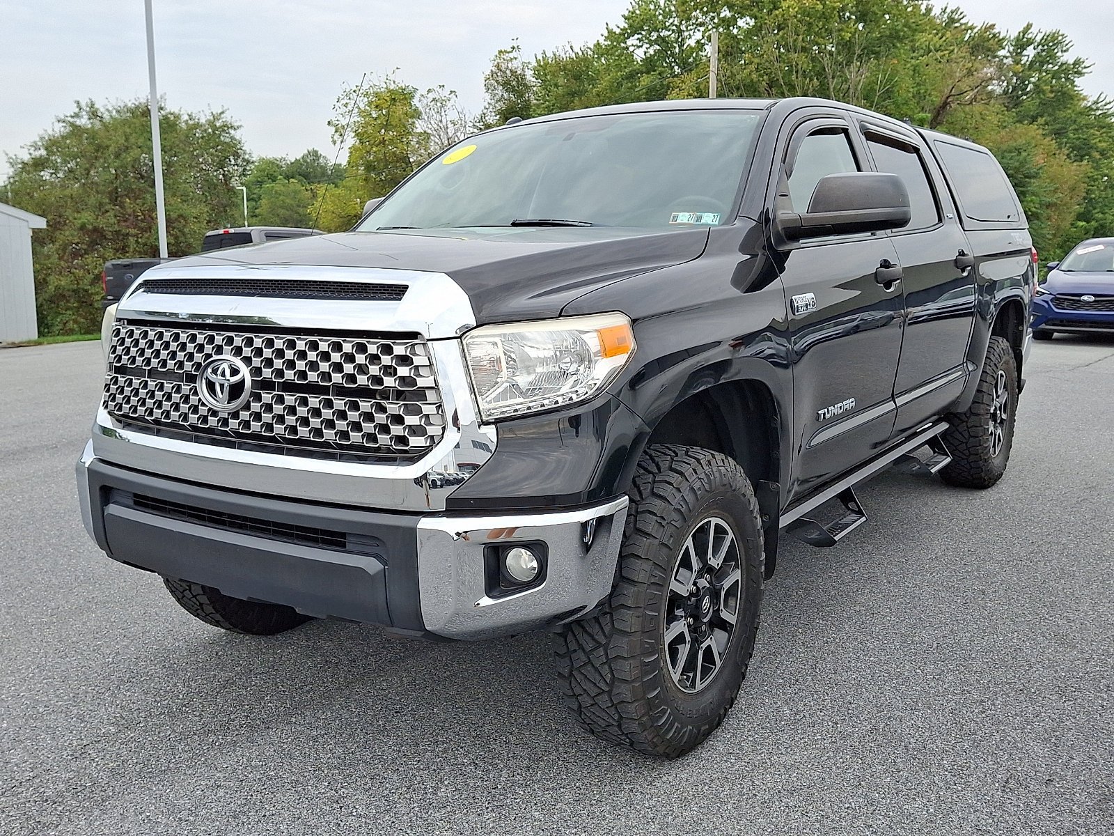 Used 2014 Toyota Tundra SR5 w/ TRD Off Road Package AWD/4WD image 2