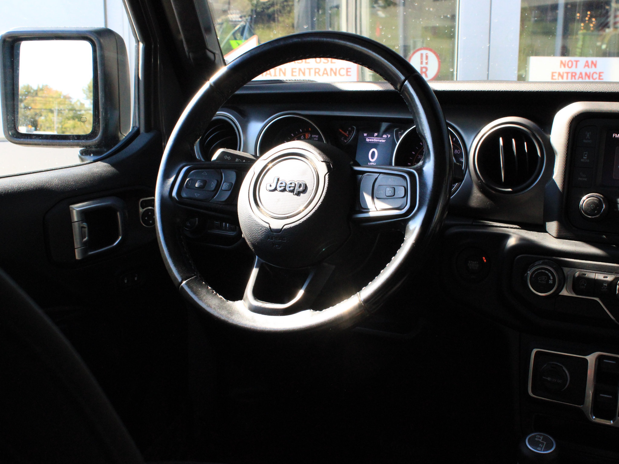 Used 2021 Jeep Gladiator Sport AWD/4WD image 14