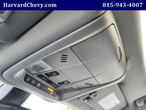 Used 2019 GMC Terrain SLE w/ Driver Convenience Package image 16