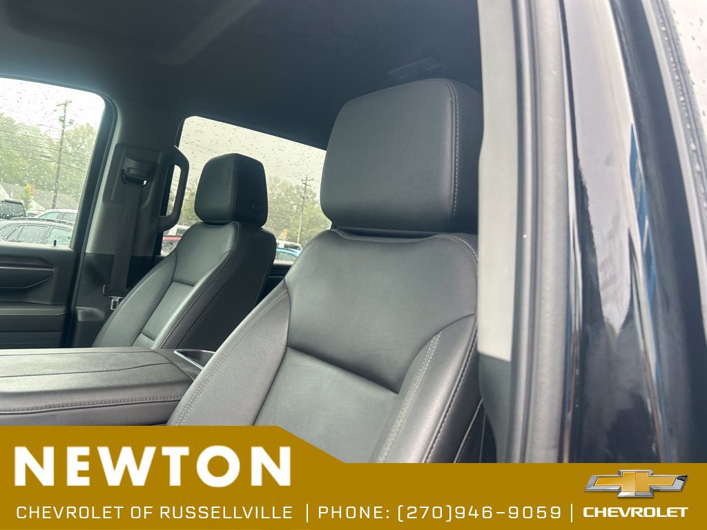 Used 2025 Chevrolet Silverado 2500 LT w/ Safety Package AWD/4WD image 5