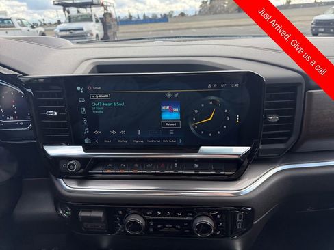 Certified 2024 Chevrolet Silverado 1500 High Country image 21