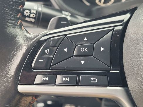 Used 2023 Nissan Altima 2.5 SR image 14