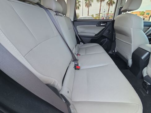 Used 2016 Subaru Forester 2.5i Limited AWD/4WD image 17