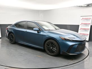 Used 2025 Toyota Camry SE w/ Convenience Package video 2