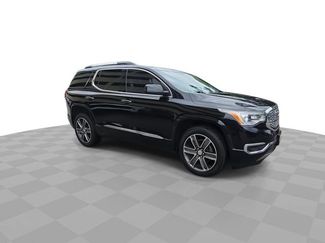 Used 2017 GMC Acadia Denali w/ Technology Package video 2