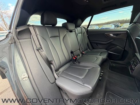 Used 2019 Audi Q8 Premium Plus w/ Premium Plus AWD/4WD image 38