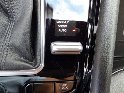 New 2026 Jeep Compass Latitude image 5