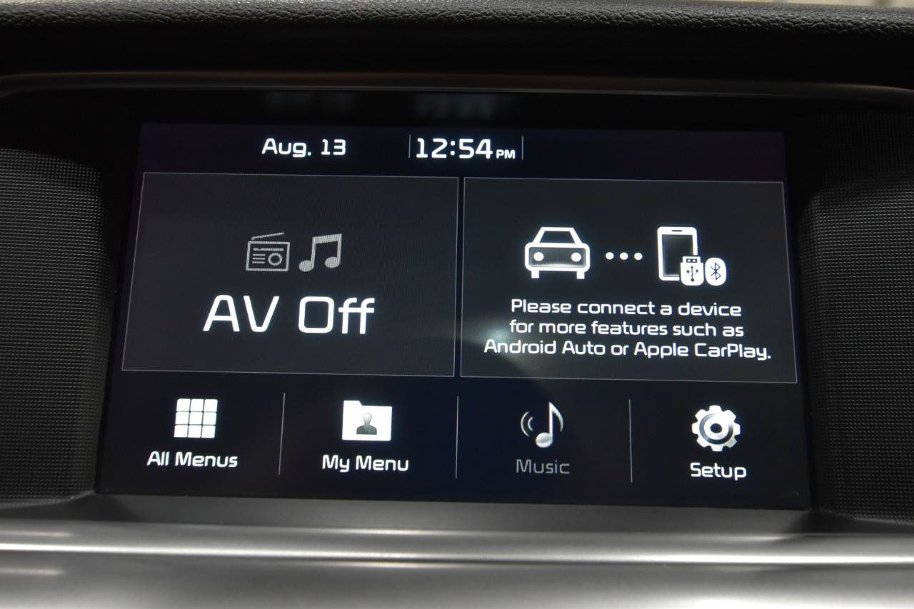 Used 2020 Kia Optima SE FWD image 19