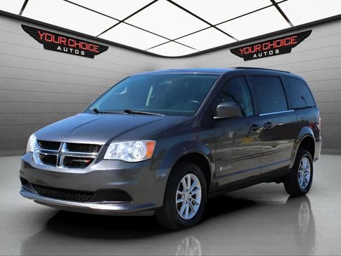 Used 2015 Dodge Grand Caravan SXT w/ Rear Park Assist Package image 2