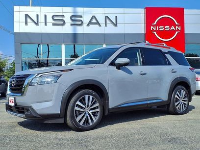 Certified 2022 Nissan Pathfinder Platinum w/ Cargo Package