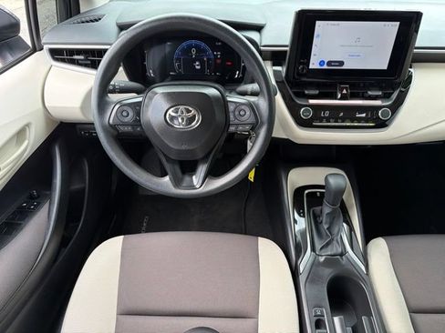 Used 2026 Toyota Corolla LE FWD image 16