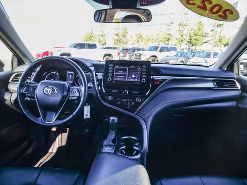 Certified 2023 Toyota Camry SE image 15