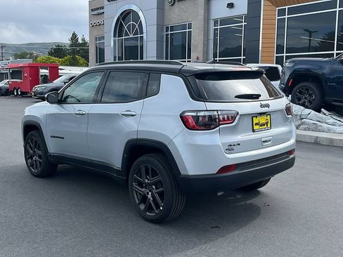 New 2026 Jeep Compass Limited AWD/4WD image 7