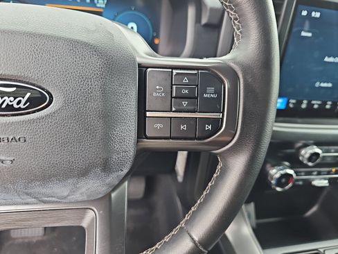 Used 2024 Ford F150 XLT w/ XLT Black Appearance Package RWD image 18