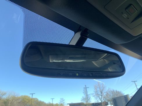 Used 2015 Lexus IS 250 w/ F-Sport Package image 27