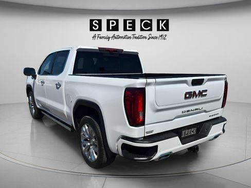 Used 2025 GMC Sierra 1500 Denali w/ Denali Reserve Package AWD/4WD image 3