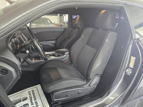 Used 2021 Dodge Challenger R/T RWD image 9