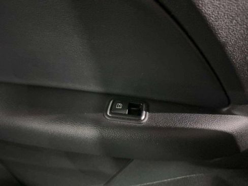 Used 2013 Mercedes-Benz E 350 4MATIC Coupe image 47