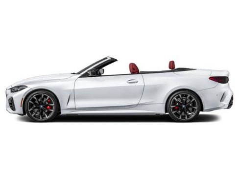 Used 2025 BMW M440i Convertible w/ Premium Package RWD image 4