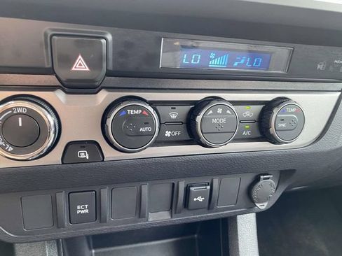 Used 2023 Toyota Tacoma SR AWD/4WD image 25