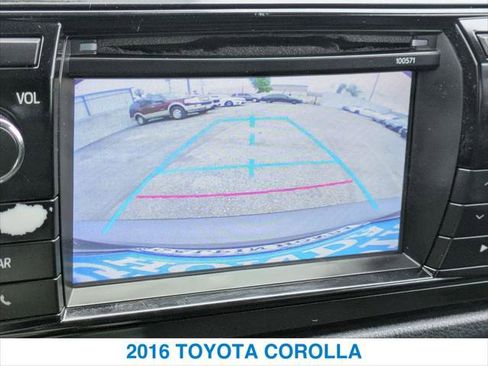 Used 2016 Toyota Corolla S FWD image 18