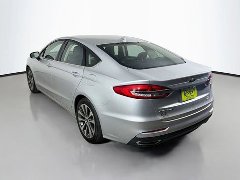 Used 2019 Ford Fusion SE AWD/4WD image 8