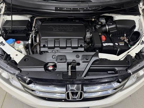Used 2017 Honda Odyssey Touring image 7
