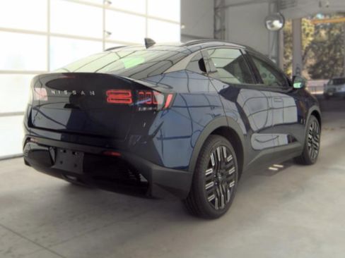 Used 2026 Nissan Leaf Platinum+ w/ Cargo Package (Platinum+) FWD image 3