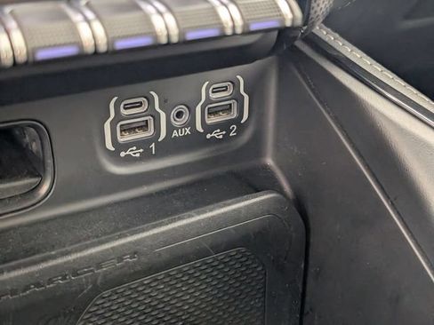Used 2022 RAM 1500 Limited AWD/4WD image 21