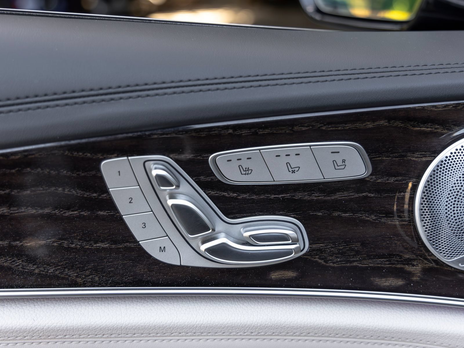 Used 2018 Mercedes-Benz E 63 AMG S image 22