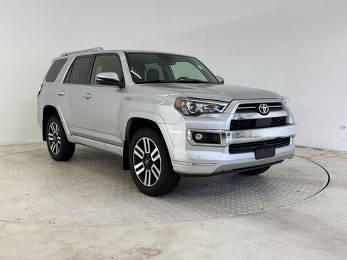 Used 2023 Toyota 4Runner Limited AWD/4WD image 7