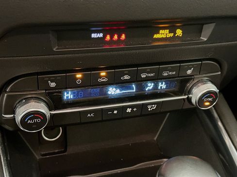 Used 2025 MAZDA CX-5 Carbon Edition image 24