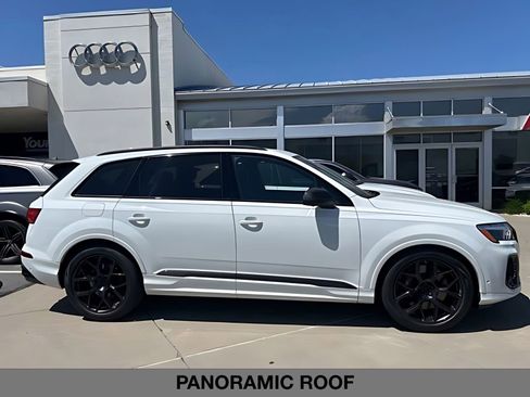 New 2026 Audi SQ7 Premium Plus AWD/4WD image 2