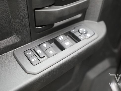 New 2026 RAM 3500 Tradesman AWD/4WD image 17