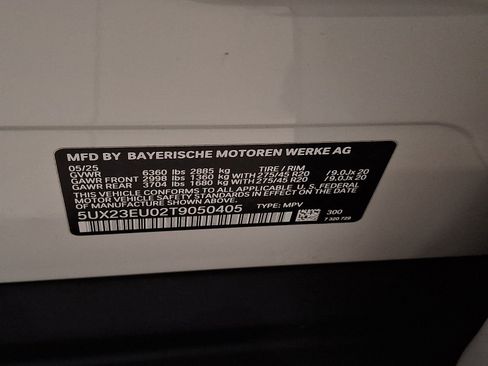 Used 2026 BMW X5 xDrive40i w/ Premium Package image 25