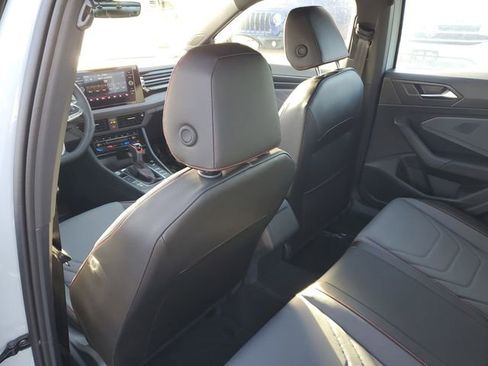 New 2026 Volkswagen Jetta GLI Autobahn FWD image 9