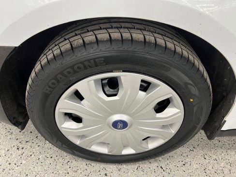 Used 2022 Ford Transit Connect XL image 33