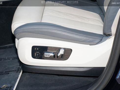 Used 2024 BMW ALPINA XB7 AWD/4WD image 34