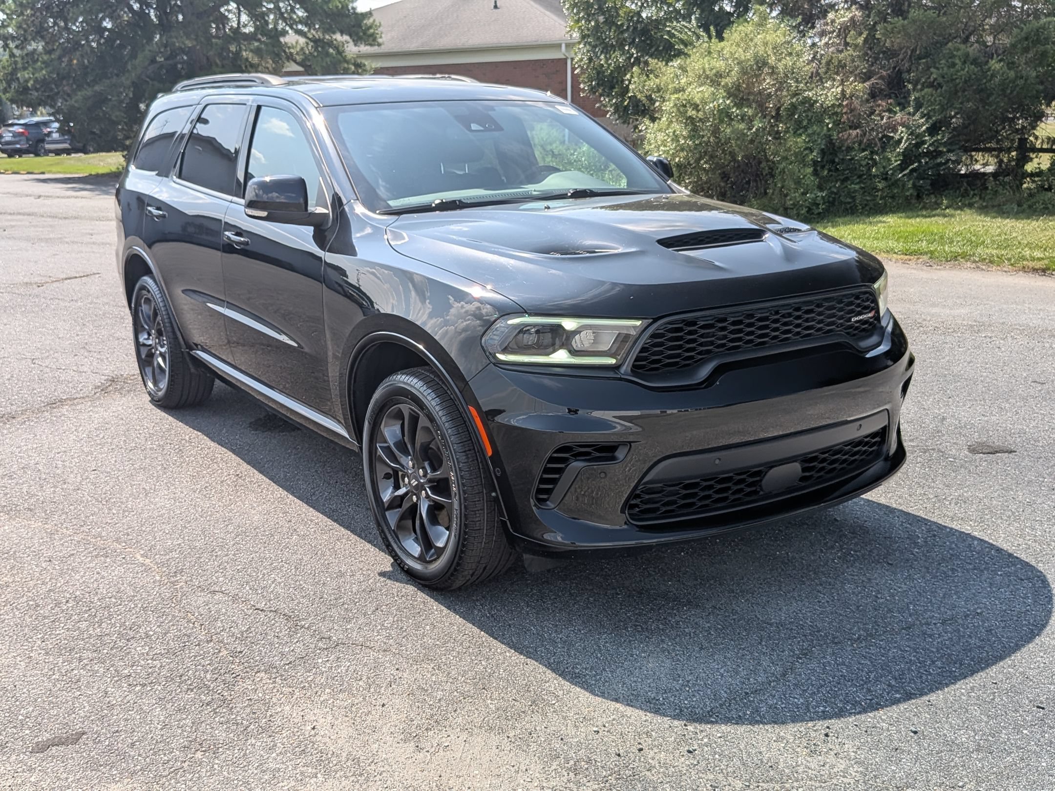 Used 2024 Dodge Durango GT AWD/4WD image 2