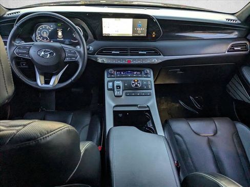 Used 2021 Hyundai Palisade Calligraphy w/ Winter Package image 19